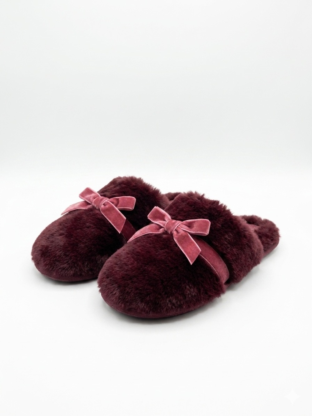 Cat & Jack Girls Faux Fur Slippers Burgundy Red Bow XL 6/7 NWT Cozy Plush